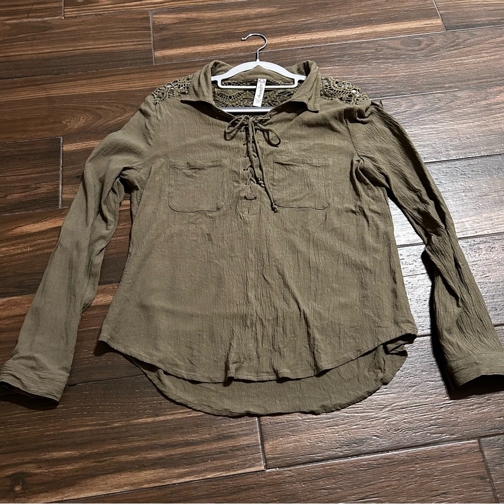 American Rag Blouse Long Sleeve or‎ 3/4 Green Large